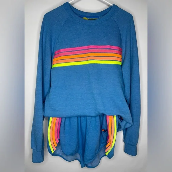 Aviator Nation 5 Stripe Crewneck Sweatshirt and 5 Stripe Jogger Shorts Set - Picture 3 of 17